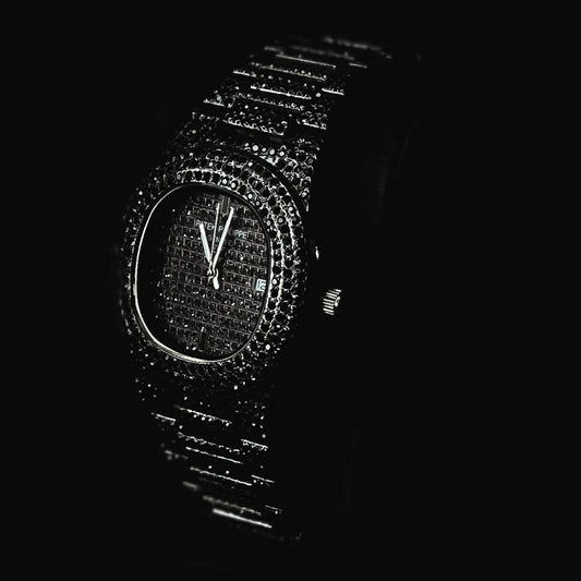 PP Luxury Iced-Out Black Crystal Watch – Date Display | Statement Piece