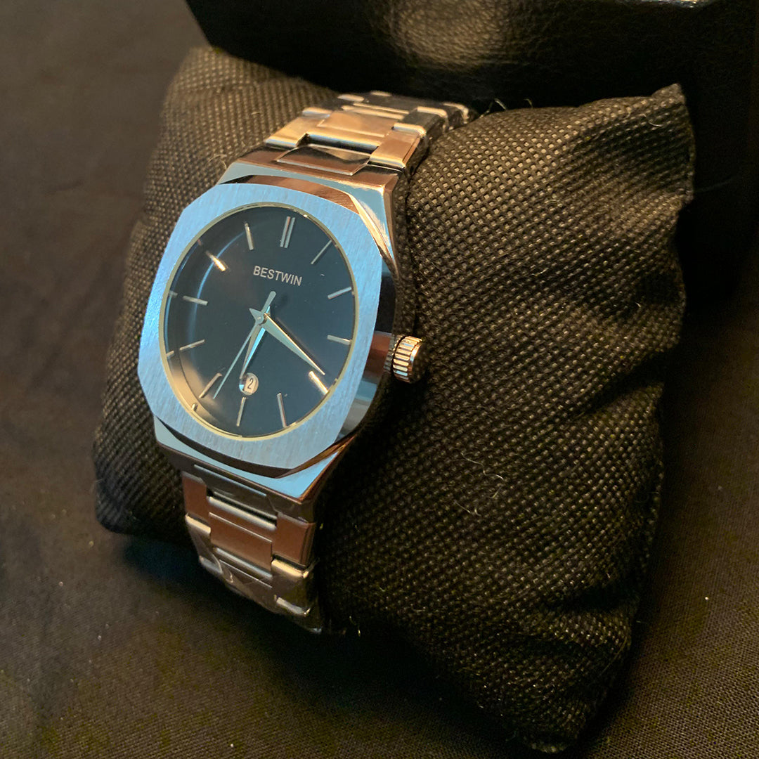 BESTWIN Men's Stainless Steel Watch – Black Dial with Date Display